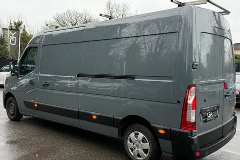 Renault Master LM35 BUSINESS PLUS DCI LWB -RARE COLOUR -FULL SERVICE HISTORY -DEMO +1 OWNR 2