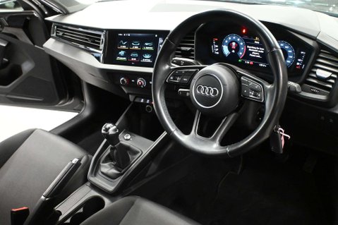 Audi A1 1.0 A1 Sportback 25 TFSI Technik 5dr 16