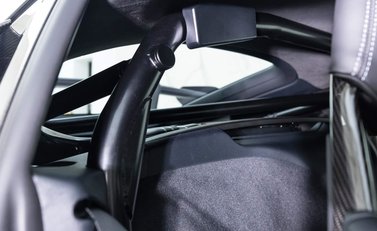 Porsche Cayman GT4 RS (718) 14