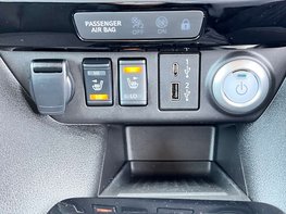 Nissan LEAF Leaf Tekna Electric 110Kw 39kWh (AUTOMATIC) 5dr 46