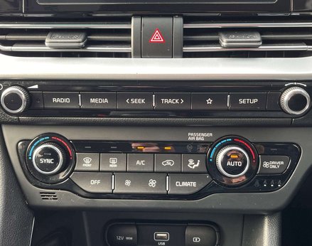 Kia Niro 1.6 Niro 2 Semi-Auto 5dr 55