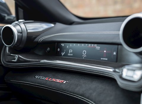 Ferrari GTC4 Lusso T 19