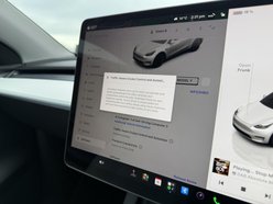 Tesla Model Y (Dual Motor) Long Range SUV 5dr Electric Auto 4WDE (384 bhp) 41