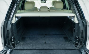 Land Rover Range Rover P400 AUTOBIOGRAPHY 37