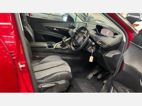 Peugeot 3008 1.2 PureTech Allure Euro 6 (s/s) 5dr 5