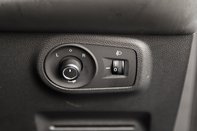 MG ZS EXCLUSIVE T-GDI 11