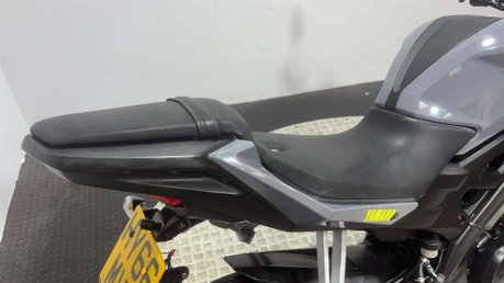 Yamaha MT-125 MT 125 2016 16K GPR EXHAUST NEW MOT SERVICED 125CC NAKED 46