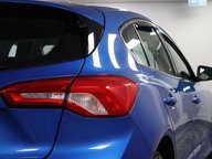 Ford Focus TITANIUM TDCI 23