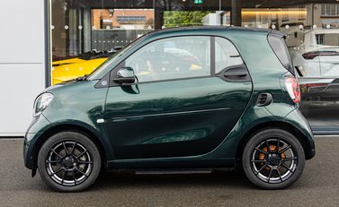 Smart Fortwo Coupe RACING GREEN EDITION 3