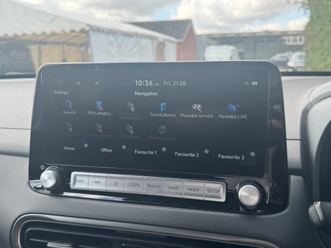Hyundai KONA (Sold) 64kWh Premium SUV 5dr Electric Auto (10.5kW Charger) (204 ps) 21