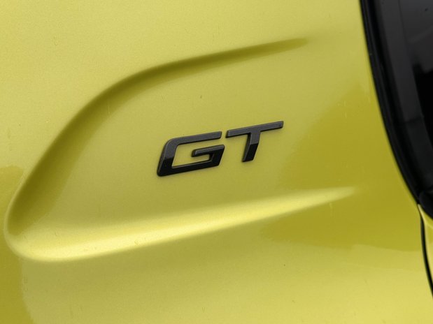 Peugeot 208 GT 9