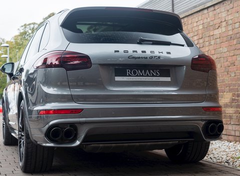 Porsche Cayenne GTS 24