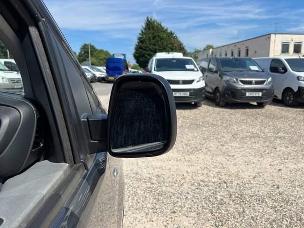 Citroen Dispatch MWB L2H1 (SOLD) Low Roof Driver 3100 Air Con Cruise EURO 6 NO VAT 19