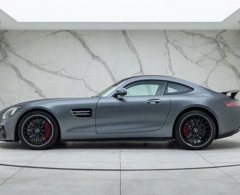 Mercedes-Benz Amg GT S PREMIUM 