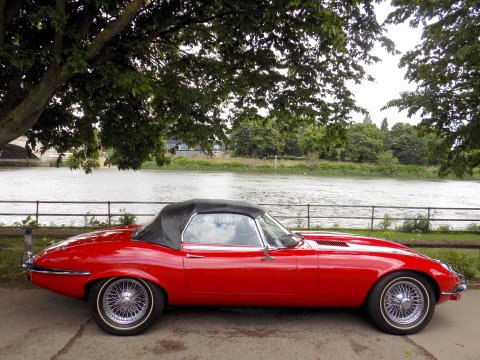Jaguar E-Type S3 V12 Roadster 8