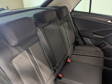 Volkswagen T-Roc 1.0 T-Roc SE TSi 5dr 50