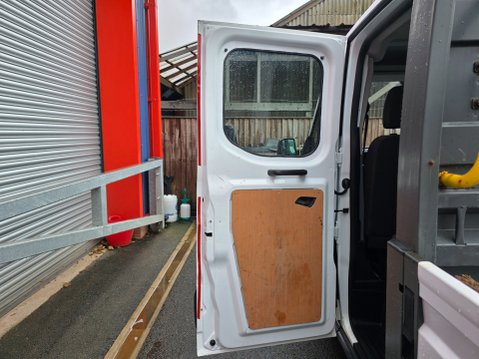 Ford Transit 350 L4 DCB DCC DRW 21