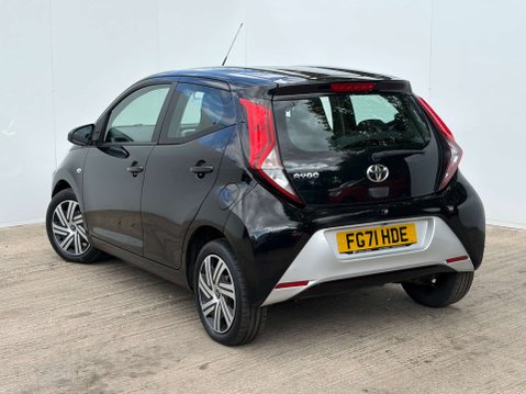 Toyota Aygo 1.0 Aygo X-Play TSS VVT-i 5dr 38