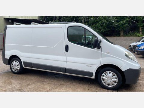 Renault Trafic 2.0 TD dCi LL29 Navigation L3 H1 4dr 6