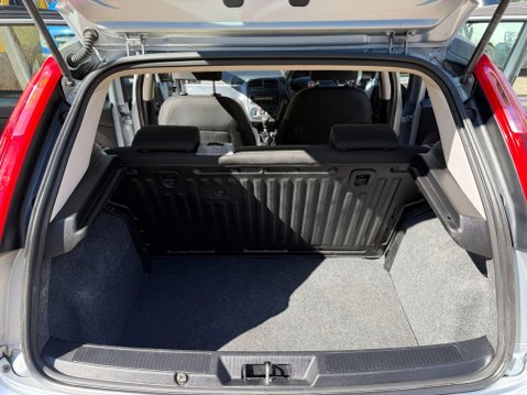 Fiat Grande Punto 1.4 Active Hatchback 5dr Petrol Manual Euro 4 (77 bhp) 16