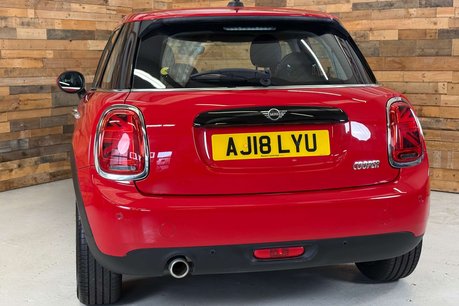 Mini Hatch 1.5 Cooper Hatchback 5dr Petrol Manual Euro 6 (s/s) (136 ps) 86