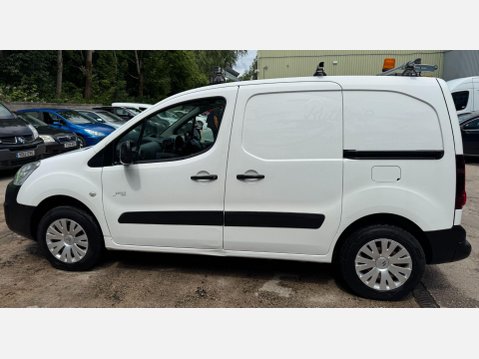 Citroen Berlingo E 635 LX CVT FWD L1 H1 5dr 18