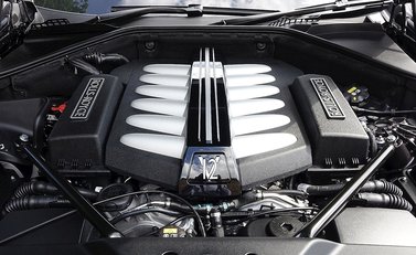 Rolls-Royce Dawn 17