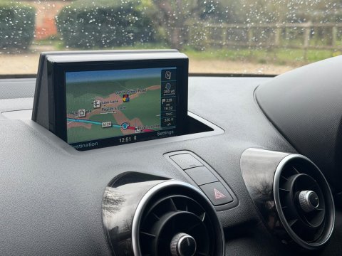 Audi A1 1.0 TFSI Sport Euro 6 (s/s) 3dr (Nav) 25