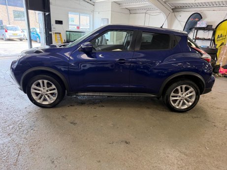 Nissan Juke 1.2 DIG-T N-Connecta Euro 6 (s/s) 5dr 4