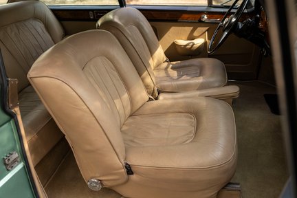 Rolls-Royce Silver Cloud III Continental FHC Restored 20