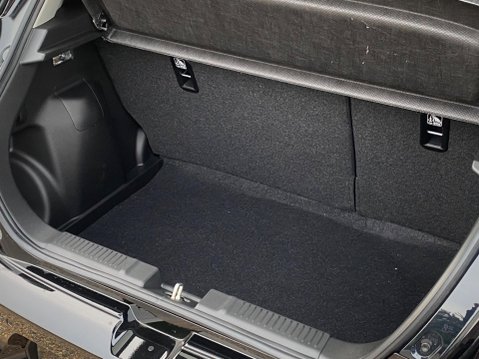 Suzuki Swift 1.2 MHEV Ultra CVT Euro 6 (s/s) 5dr 12