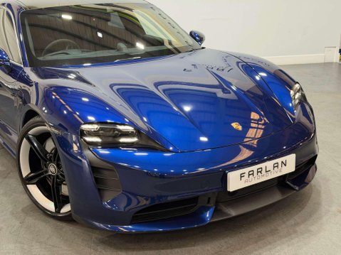 Porsche Taycan Performance Plus 93.4kWh Turbo Saloon 4dr Electric Auto 4WD (680 ps) 8