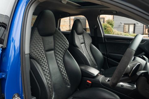Audi RS3 2.5 TFSI Audi Sport Edition S Tronic quattro Euro 6 (s/s) 4dr 31