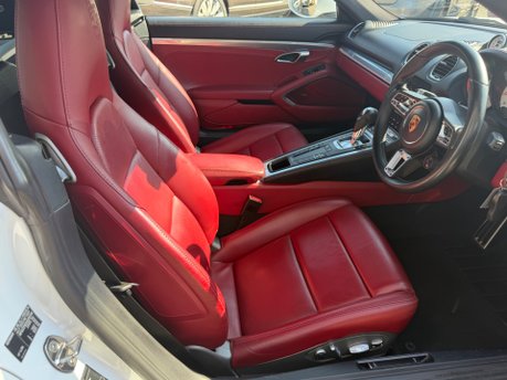 Porsche 718 CAYMAN S PDK 21