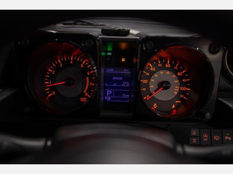 Suzuki Jimny Sierra ALLGrip SUV 1.5 Euro 6 (101 ps) 30