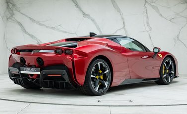 Ferrari SF90 Stradale 3