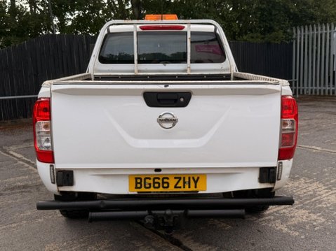 Nissan Navara DCI VISIA 4X4 SHR KCB 4