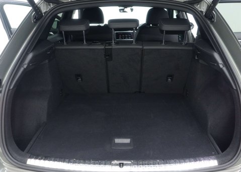 Audi Q3 1.5 TFSI CoD 35 Black Edition SUV 5dr Petrol S Tronic Euro 6 (s/s) (150 ps) 52
