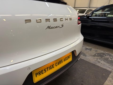 Porsche Macan 3.0 TD V6 S PDK 4WD Euro 6 (s/s) 5dr 40