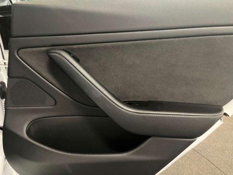 Tesla Model 3 Model 3 Standard Range + 4dr 19