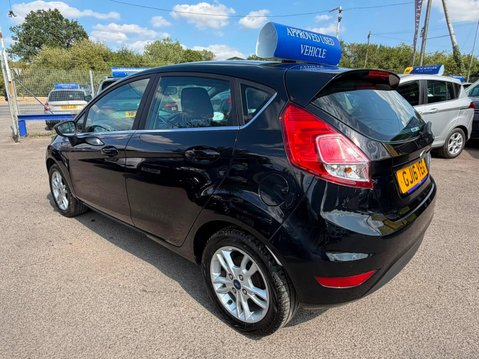 Ford Fiesta 1.25 Zetec Euro 6 5dr 10