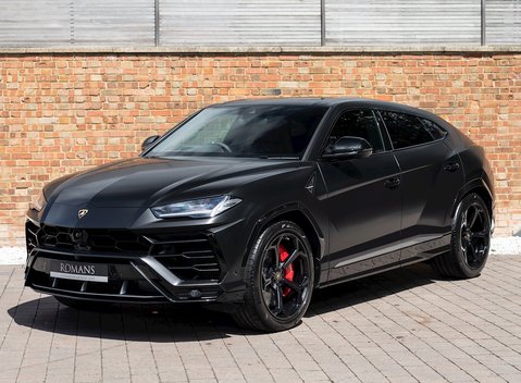 Lamborghini Urus 6