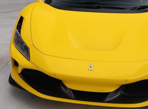 Ferrari F8 Tributo 22