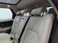 Land Rover Discovery Sport 2.0 Discovery Sport Luxury HSE TD4 Auto 4WD 5dr 65