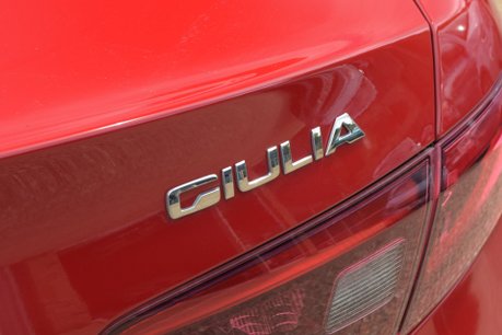 Alfa Romeo Giulia Sprint TB Auto 17