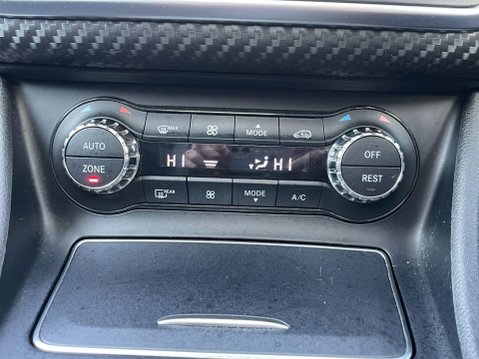 Mercedes-Benz A Class 2.1 A200d AMG Line (Premium Plus) 7G-DCT Euro 6 (s/s) 5dr 27