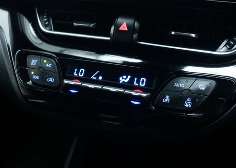 Toyota C-HR 1.8 VVT-h GPF Icon SUV 5dr Petrol Hybrid CVT Euro 6 (s/s) (122 ps) 30