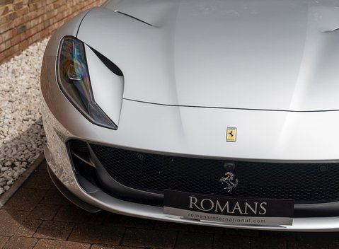 Ferrari 812 Superfast 22