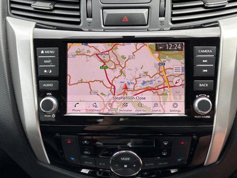 Nissan Navara DCI TEKNA SHR DCB 19
