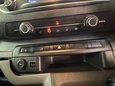 Vauxhall Vivaro 2.0 Vivaro 3100 Sportive S/S 26